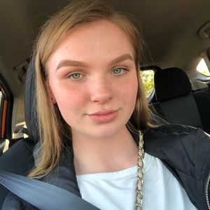 Meet your Posher, Shelby